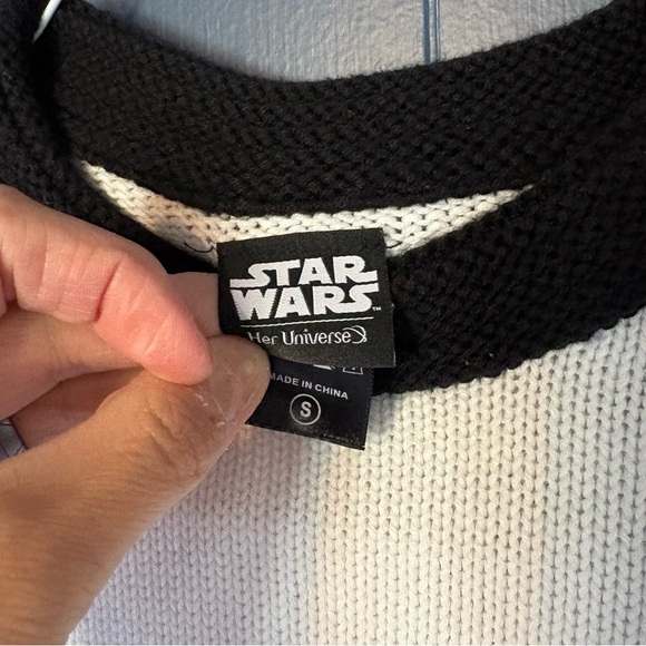 Her Universe Star Wars Stormtrooper Armor Pullover Sweater - Picture 4 of 6